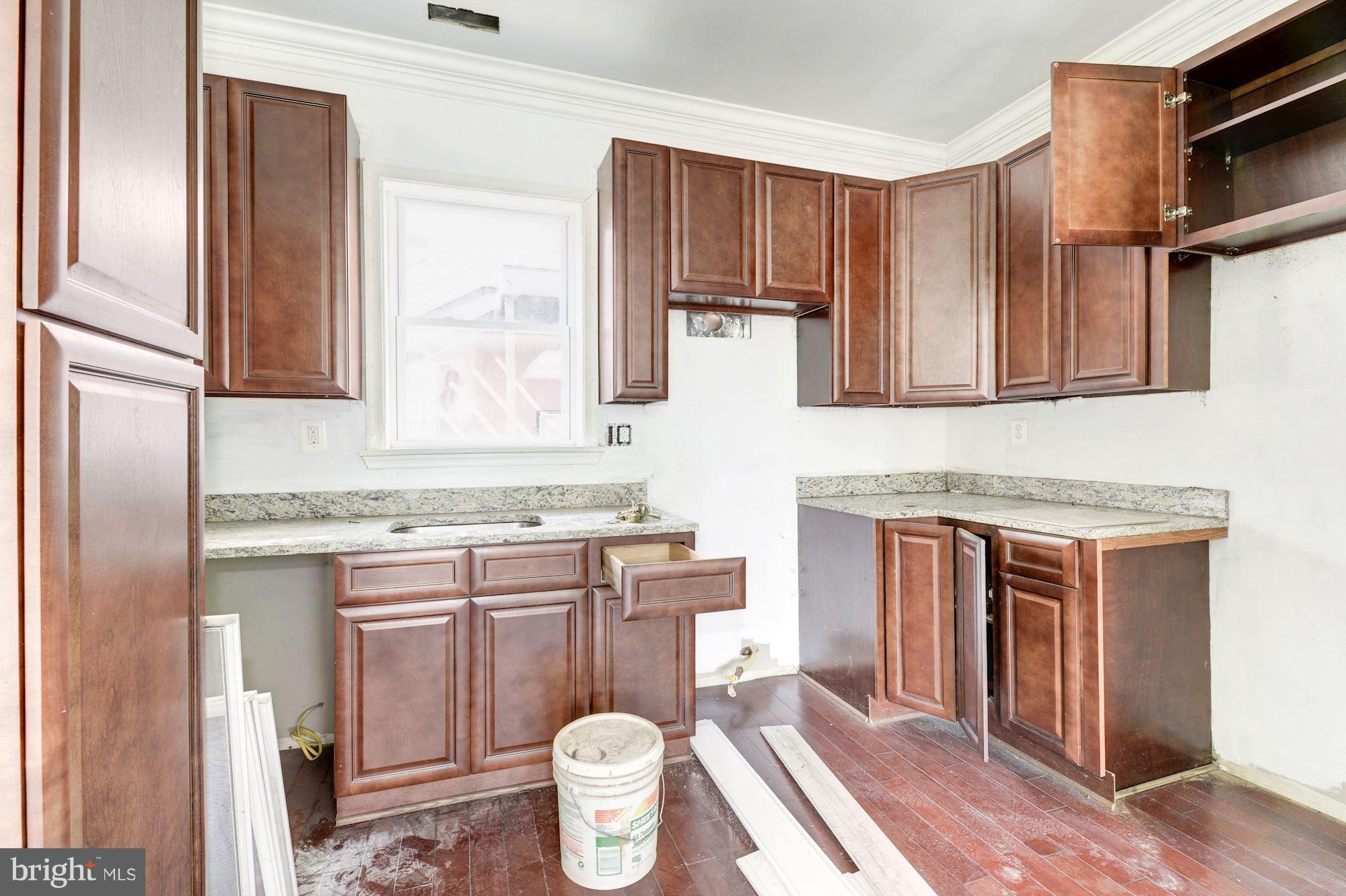 1712 Lincoln Road Northeast Washington, DC 20002 - Photo 14 of 25 Kitchen