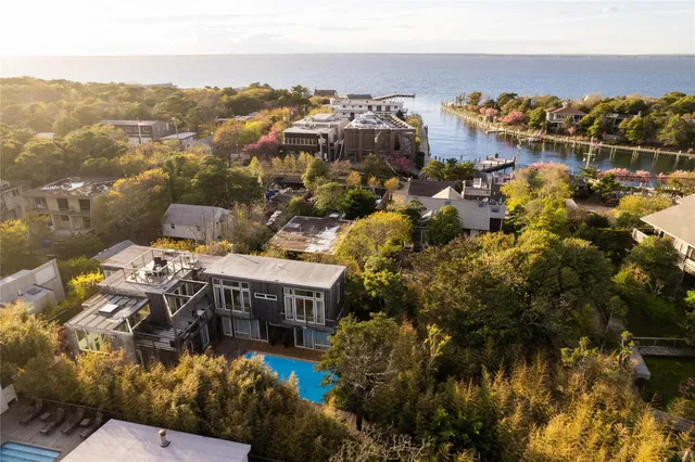 $3,200,000 | 22 Atlantic Walk, Fire Island Pines, NY 11782