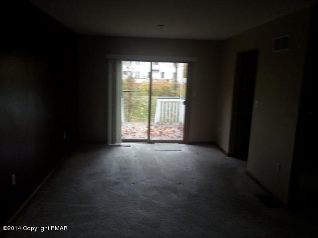 467 Northampton Road Tobyhanna, PA 18466 - Photo 2 of 10 rance,nick,northampton,evergreen 093