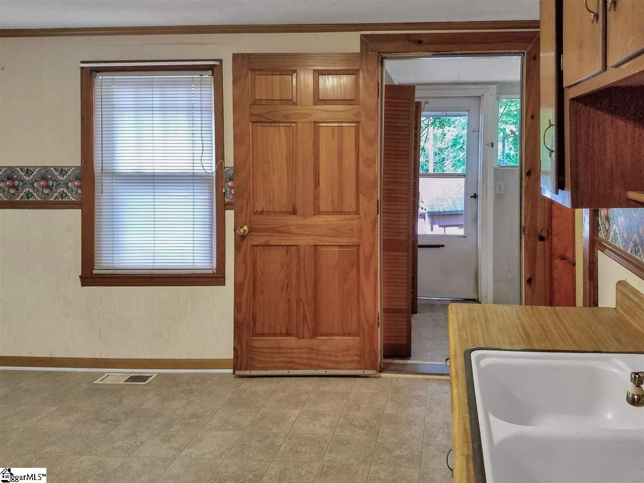 20 South Main Street Duncan, SC 29334 - Photo 6 of 22 Gallery Image 6