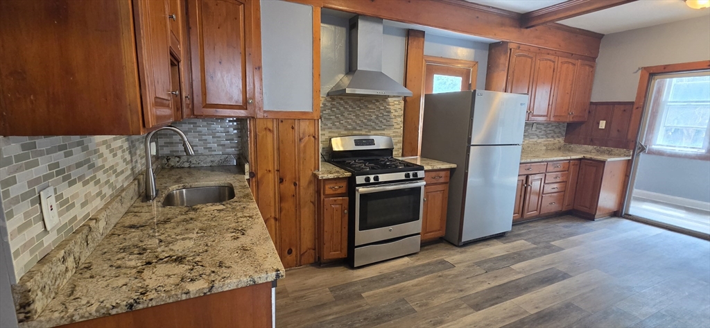 541 Bennington Street, Unit 1 Boston, MA 02128 - Photo 2 of 24