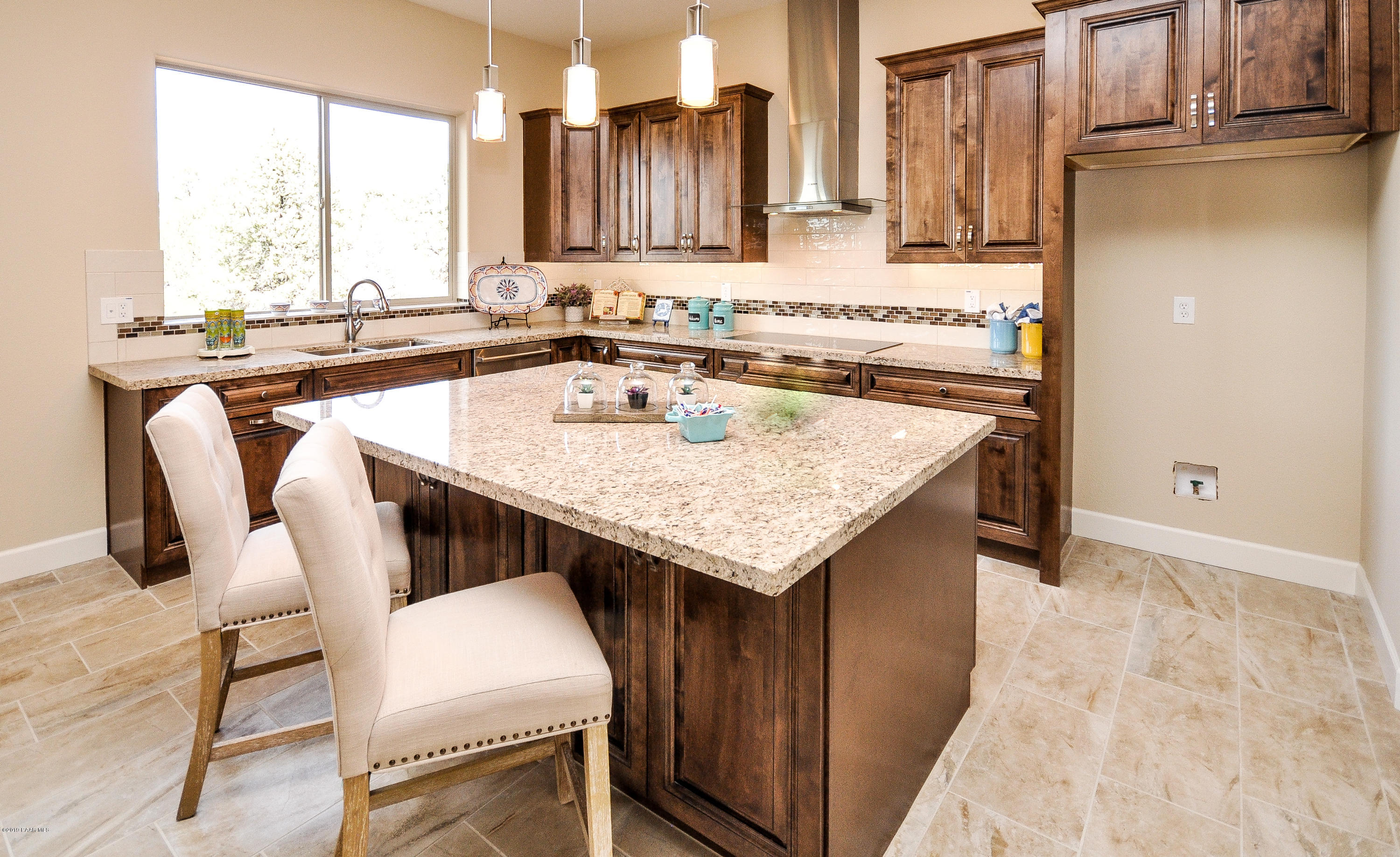 5880 Tita Road Prescott, AZ 86305 - Photo 11 of 26 Kitchen