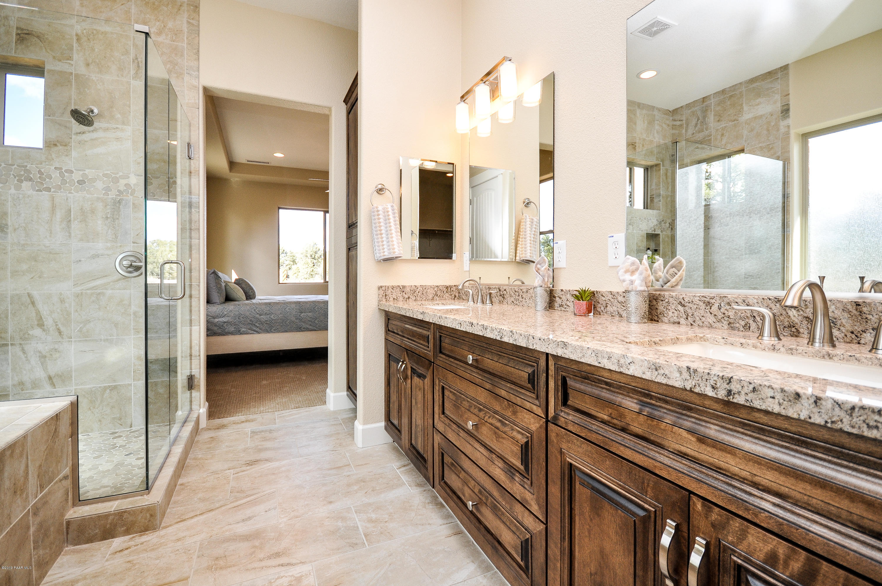 5880 Tita Road Prescott, AZ 86305 - Photo 20 of 26 Master EnSuite