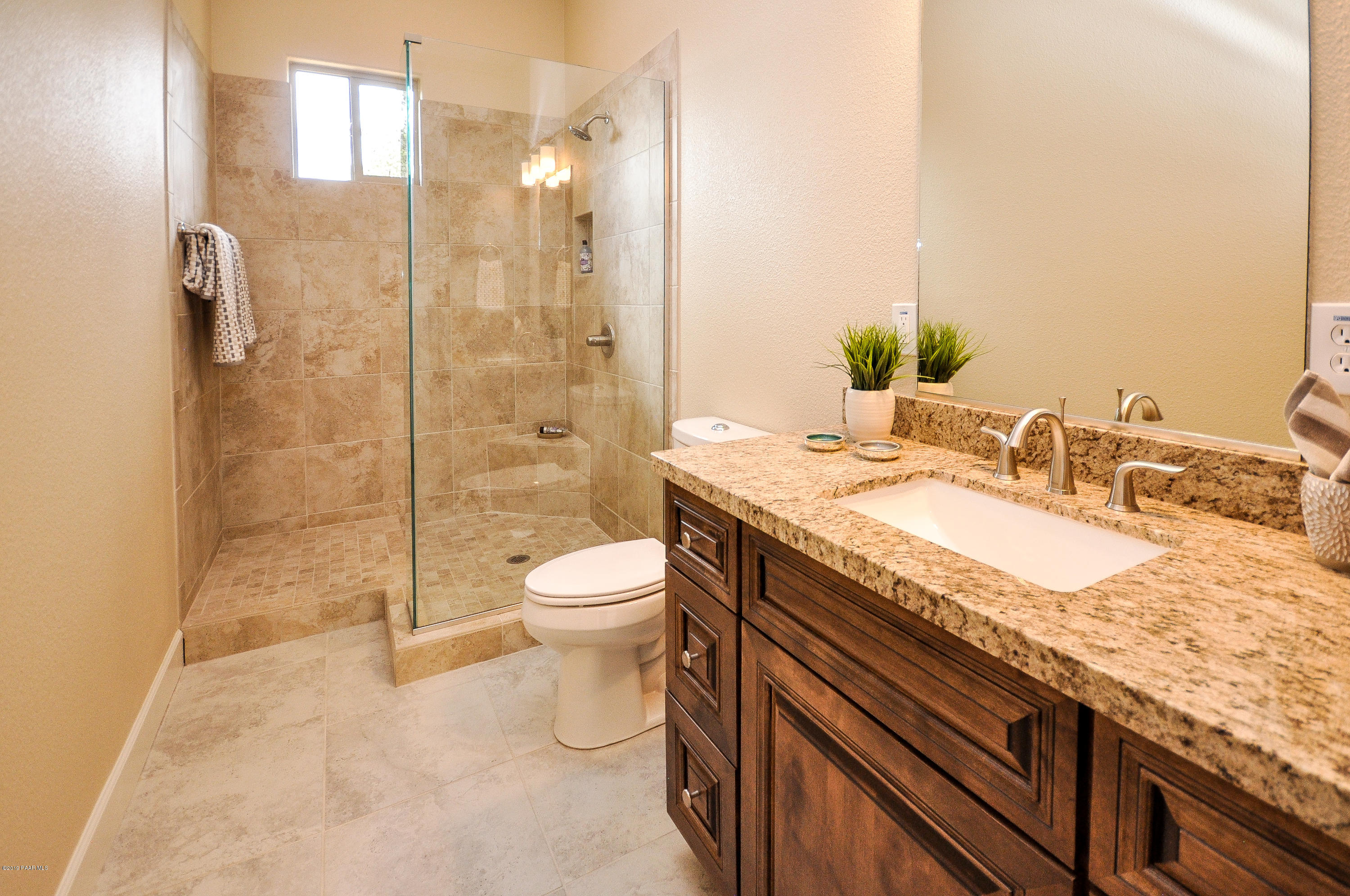 5880 Tita Road Prescott, AZ 86305 - Photo 25 of 26 Guest Bathroom