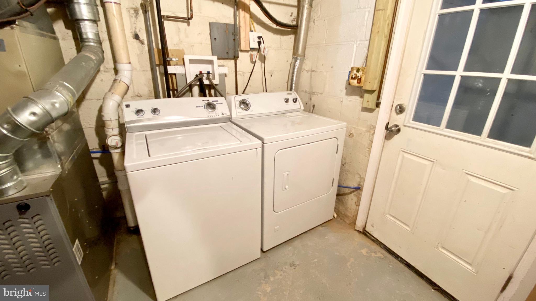3533 Edwin Street Silver Spring, MD 20902 - Photo 13 of 20 Laundry area