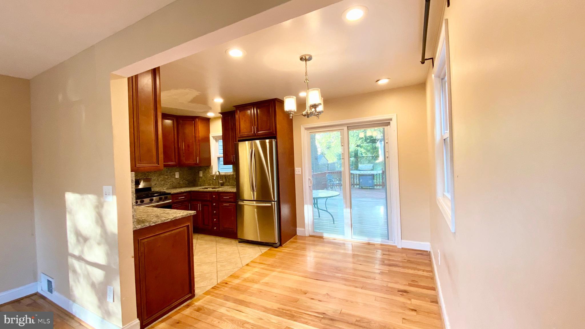 3533 Edwin Street Silver Spring, MD 20902 - Photo 3 of 20 Eat in kichen