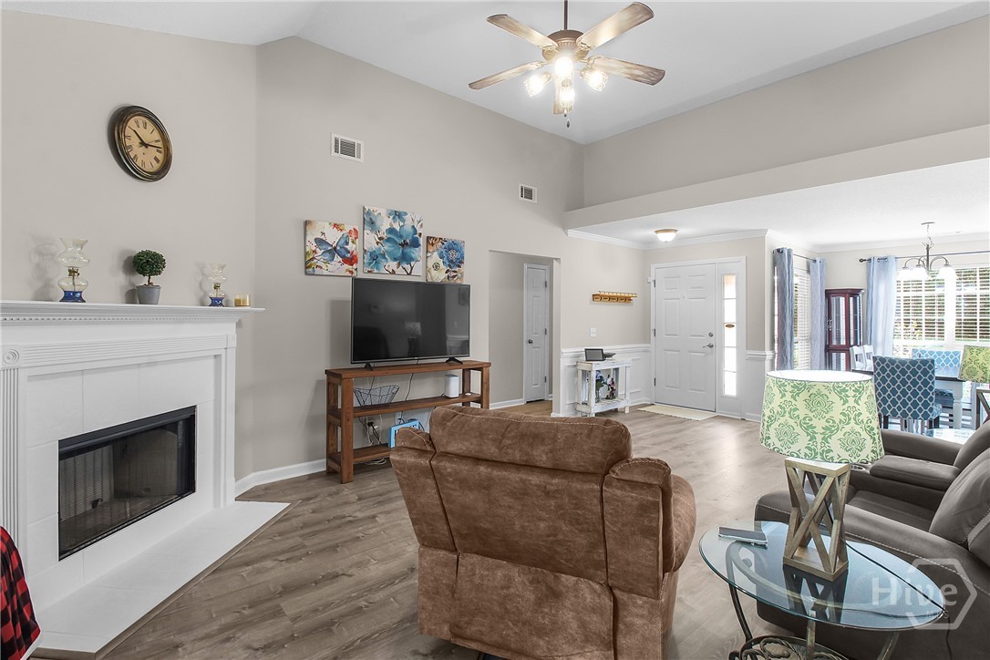 151 Brooklyn Way Pooler, GA 31322 - Photo 15 of 58 Family Room