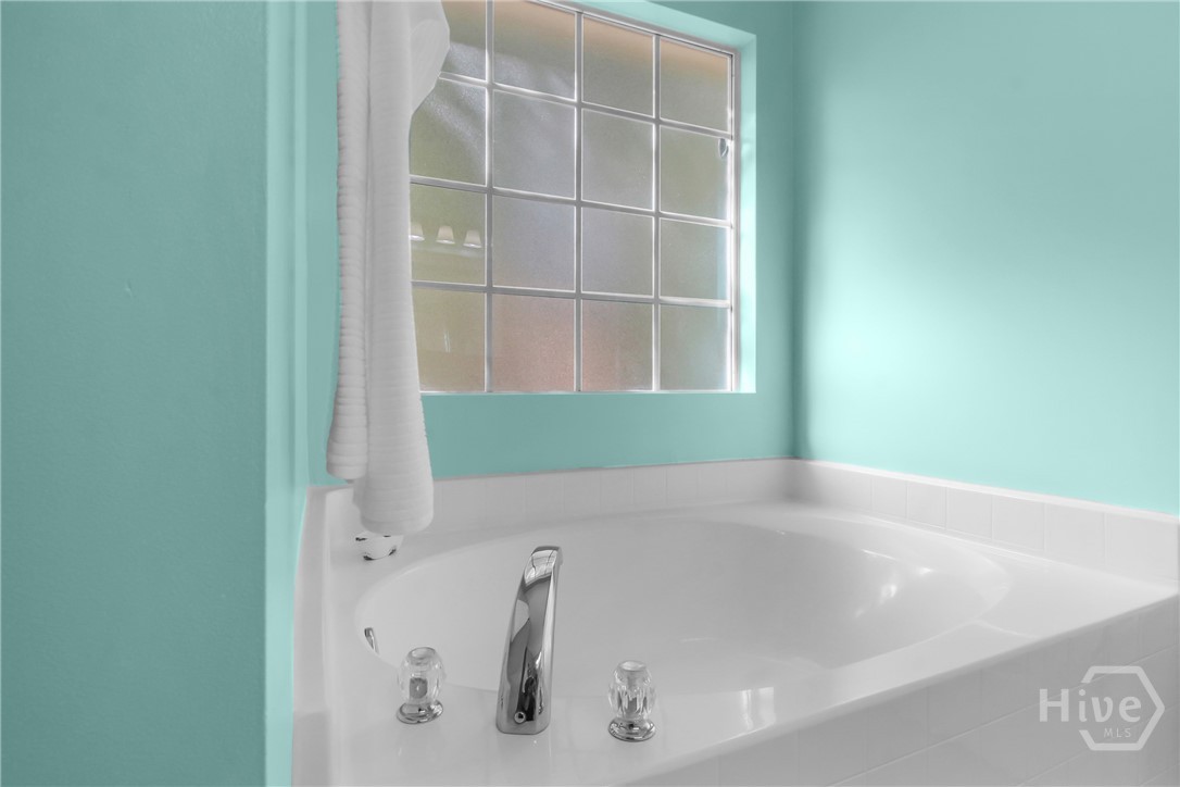 151 Brooklyn Way Pooler, GA 31322 - Photo 29 of 58 Owner's Bath