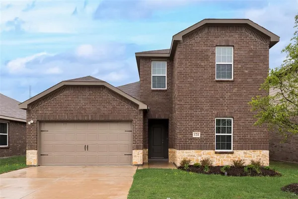 $2,400 | 124 Labein Avenue, Greenville, TX 75402