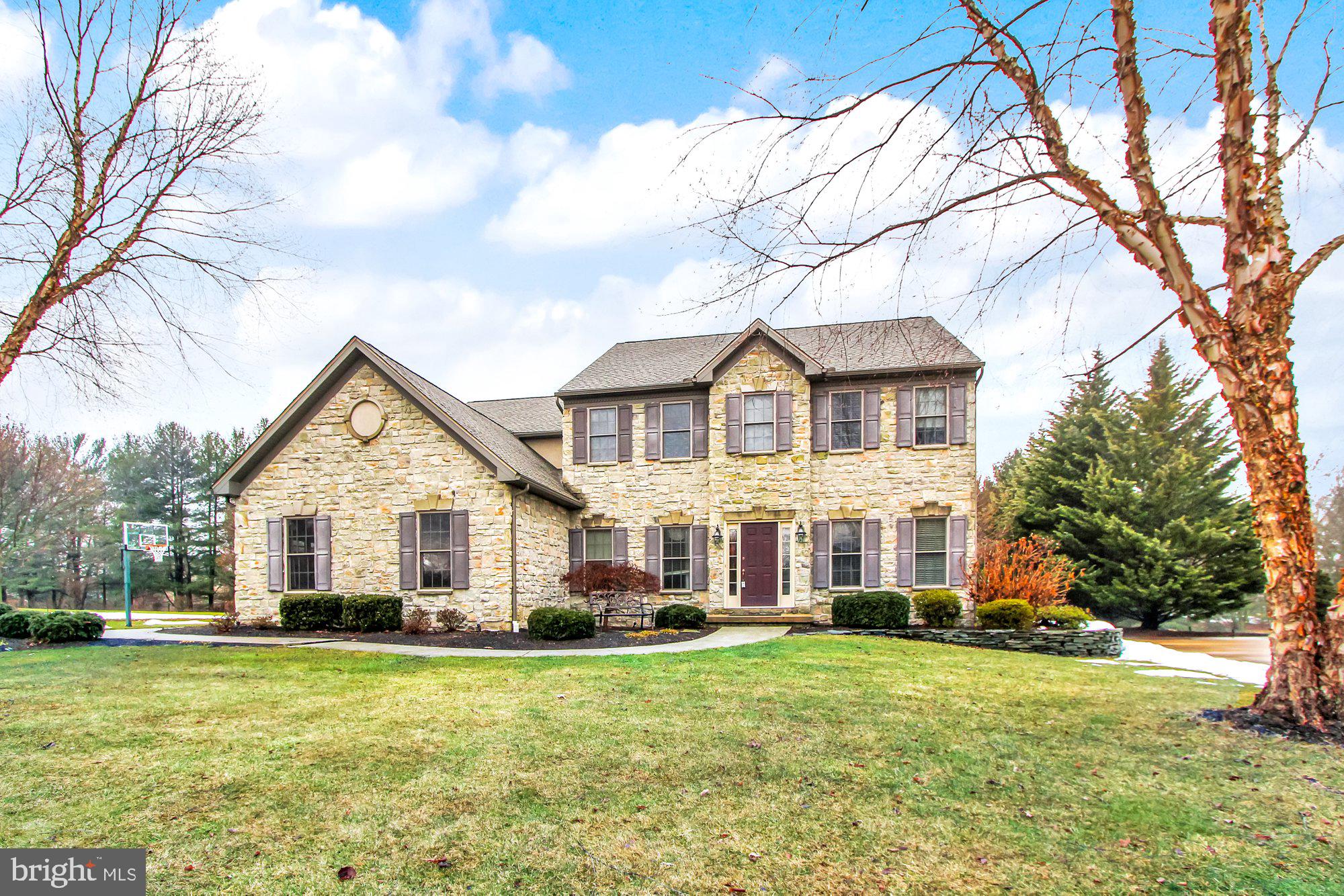 2860 Barkhill Road York, PA 17404 - Photo 1 of 36 Gallery Image 1