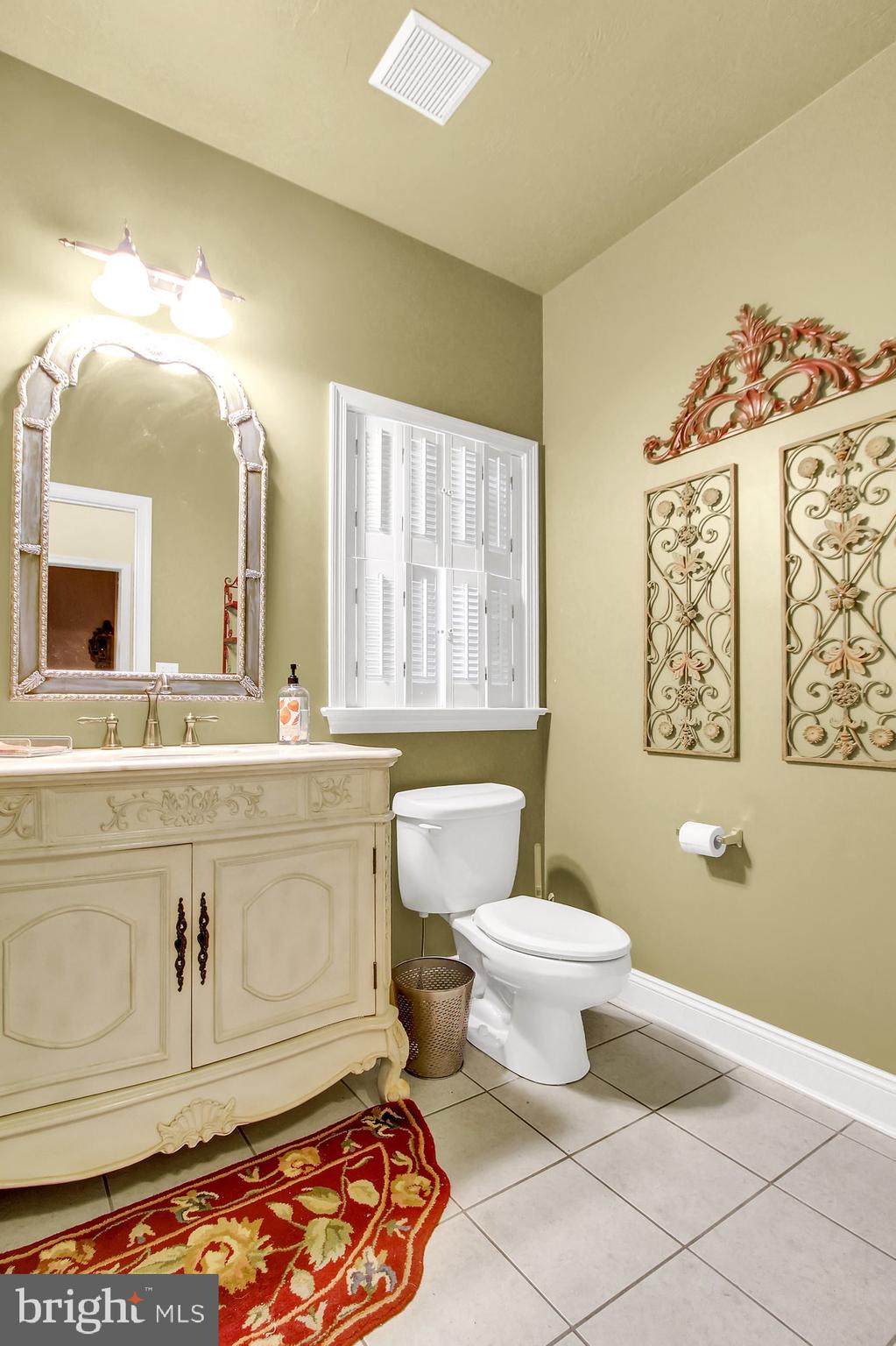2860 Barkhill Road York, PA 17404 - Photo 13 of 36 Gallery Image 13