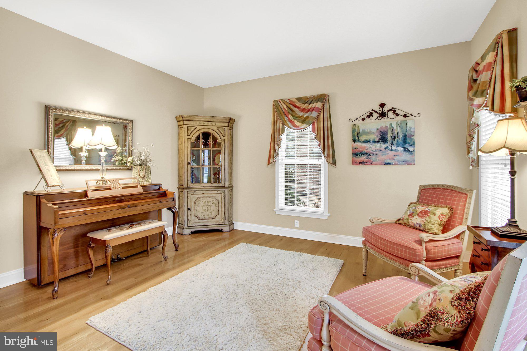 2860 Barkhill Road York, PA 17404 - Photo 3 of 36 Gallery Image 3