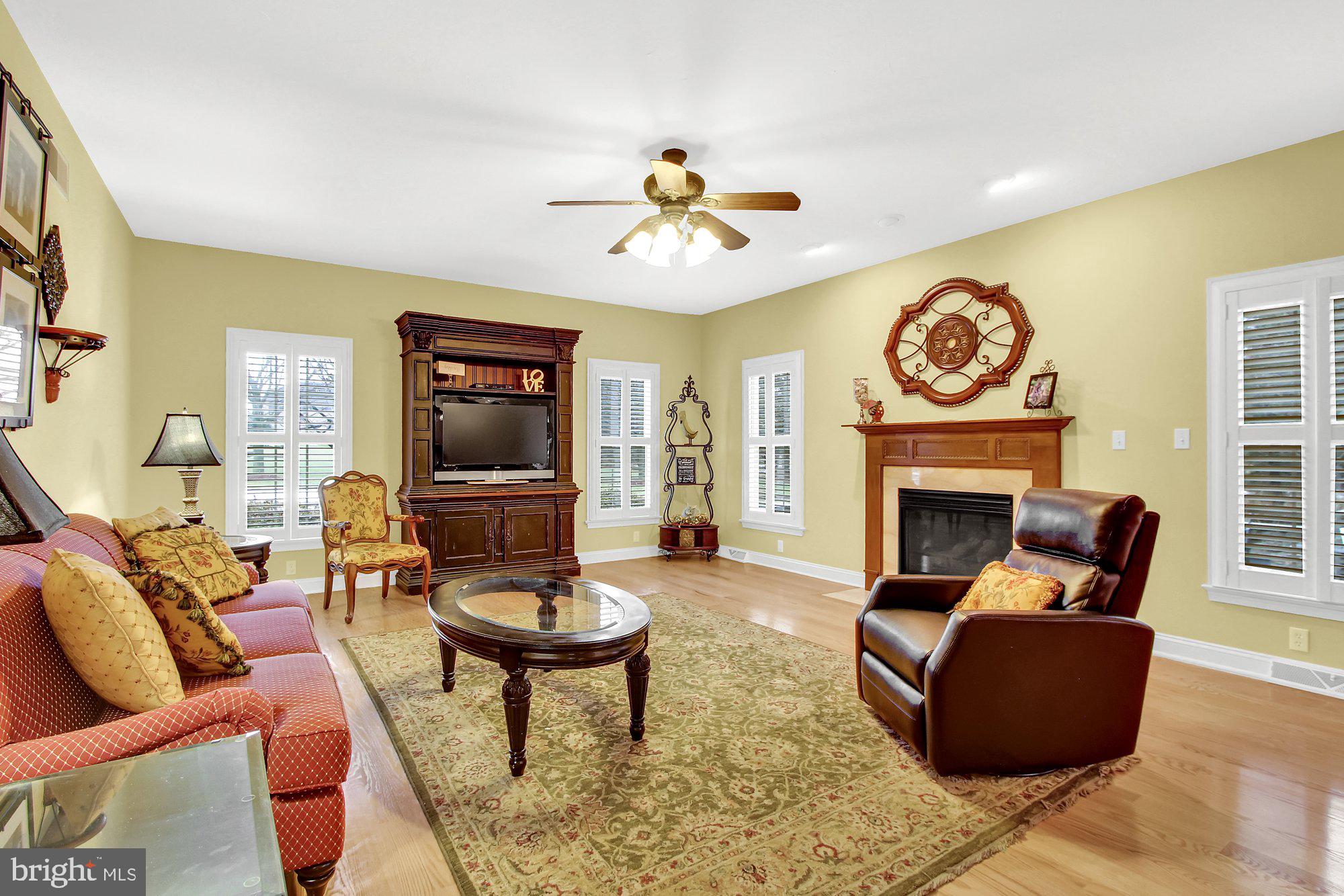 2860 Barkhill Road York, PA 17404 - Photo 9 of 36 Gallery Image 9