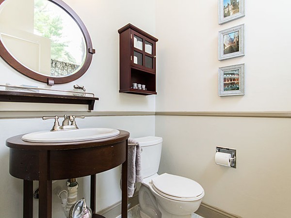 32 Ober Road, Unit 32 Newton, MA 02459 - Photo 8 of 18 Gallery Image 8