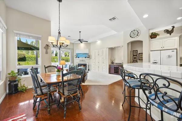 $869,900 | Undisclosed Address, Bakersfield, CA 93311