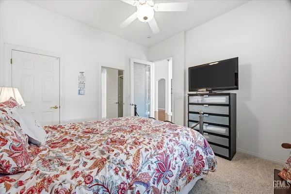 $869,900 | Undisclosed Address, Bakersfield, CA 93311