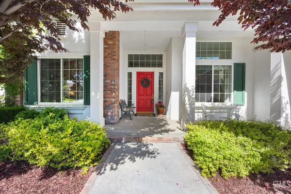 $869,900 | Undisclosed Address, Bakersfield, CA 93311