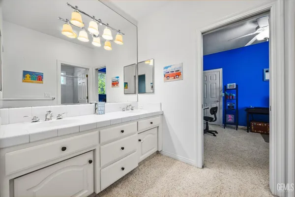 $869,900 | Undisclosed Address, Bakersfield, CA 93311