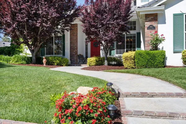 $869,900 | Undisclosed Address, Bakersfield, CA 93311