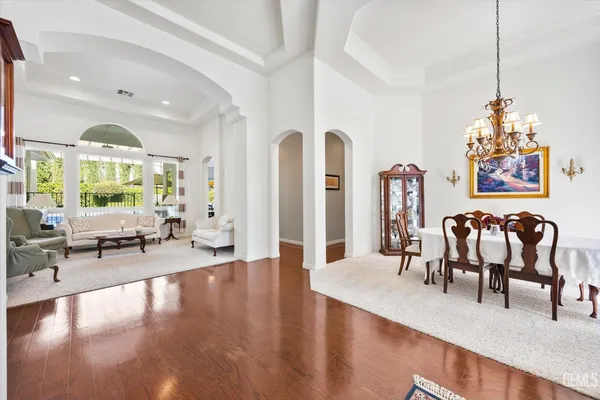 $869,900 | Undisclosed Address, Bakersfield, CA 93311