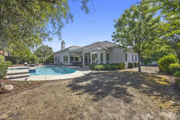 $869,900 | Undisclosed Address, Bakersfield, CA 93311