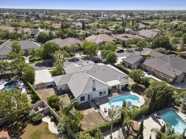 $869,900 | Undisclosed Address, Bakersfield, CA 93311