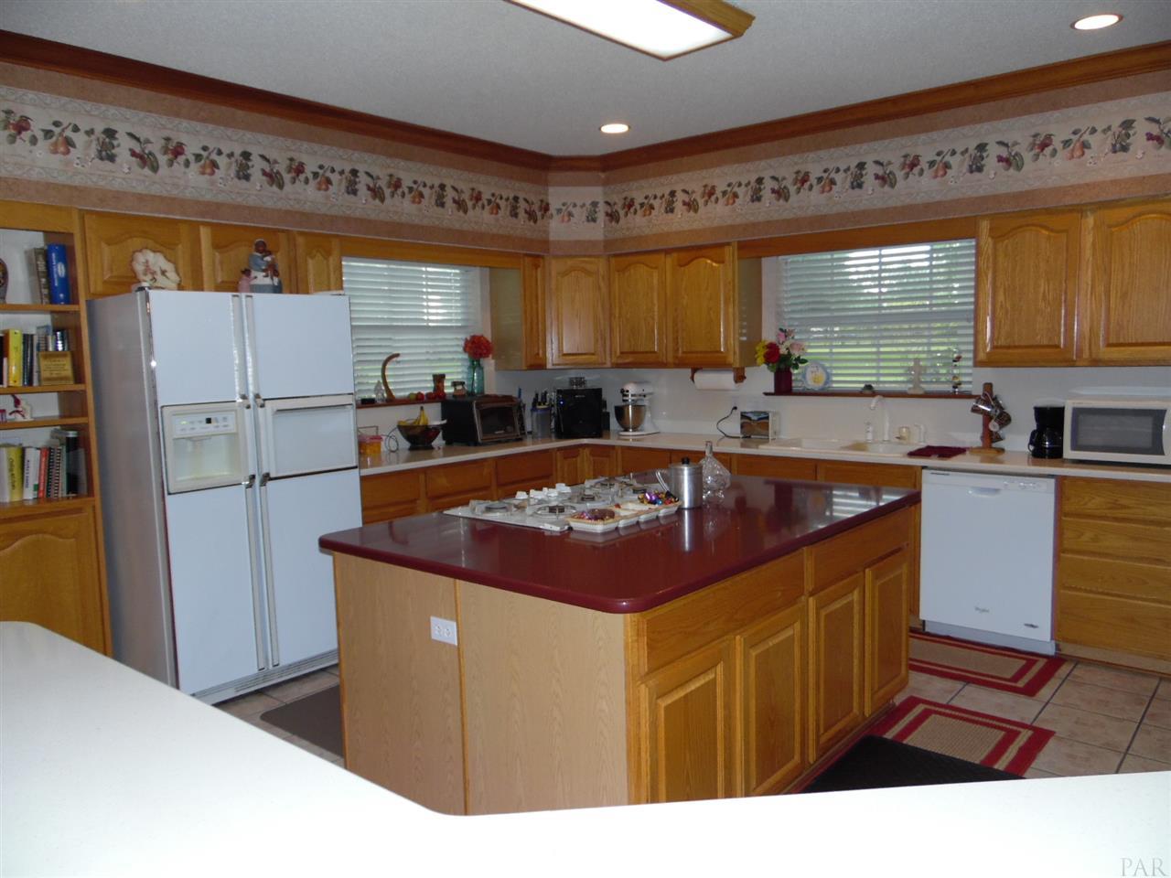 1241 East Kingsfield Road Cantonment, FL 32533 - Photo 13 of 35 Gallery Image 13