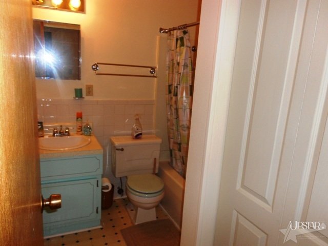1815 West Riga Avenue Marion, IN 46952 - Photo 8 of 9 Gallery Image 8