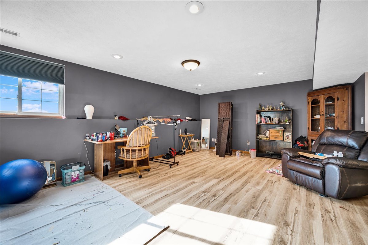 7 Lake Ridge Court Bloomington, IL 61701 - Photo 24 of 31