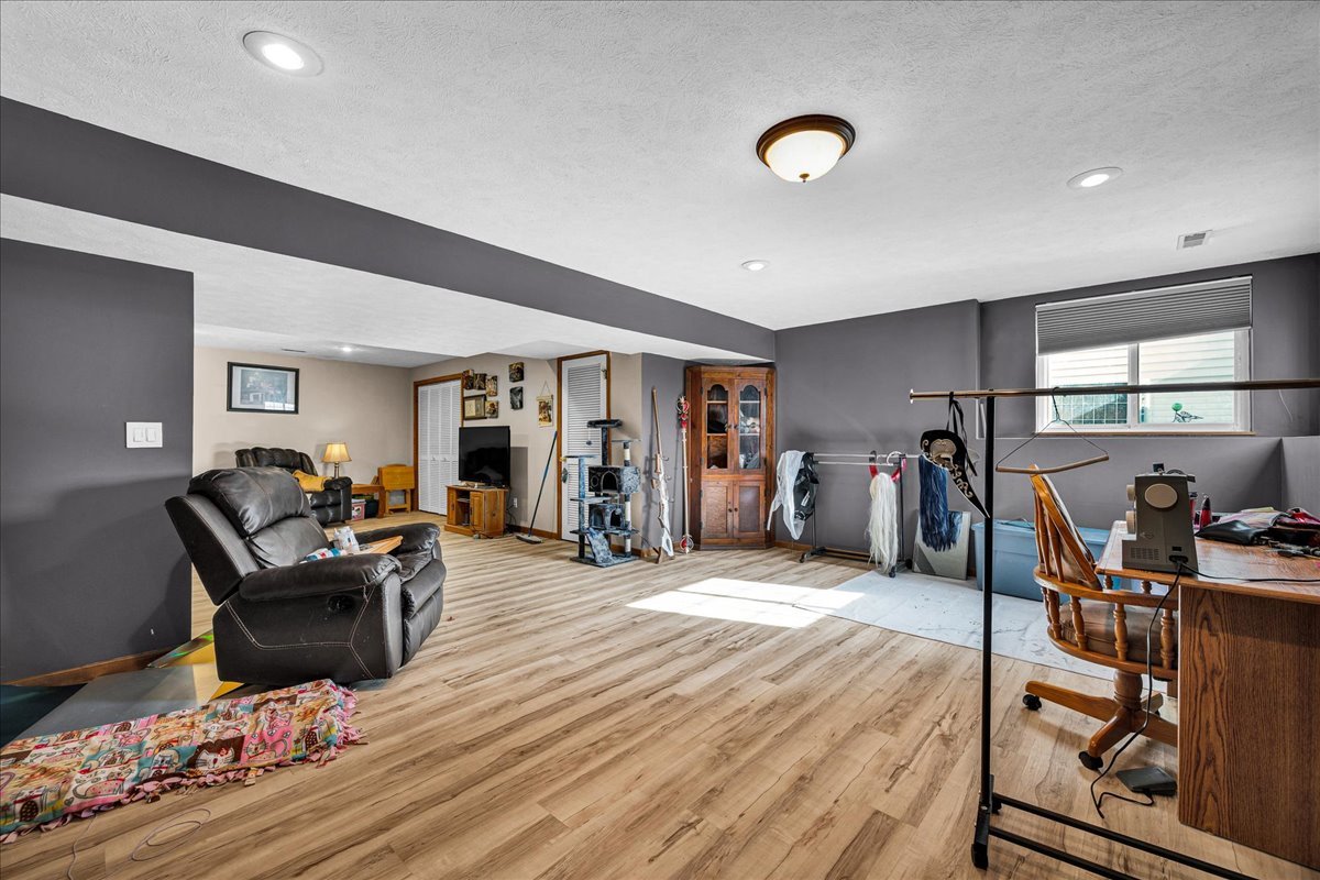 7 Lake Ridge Court Bloomington, IL 61701 - Photo 25 of 31