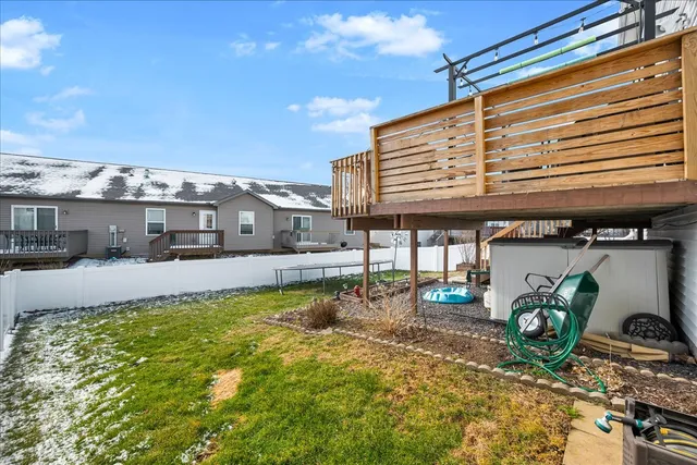 $300,000 | 7 Lake Ridge Court, Bloomington, IL 61701