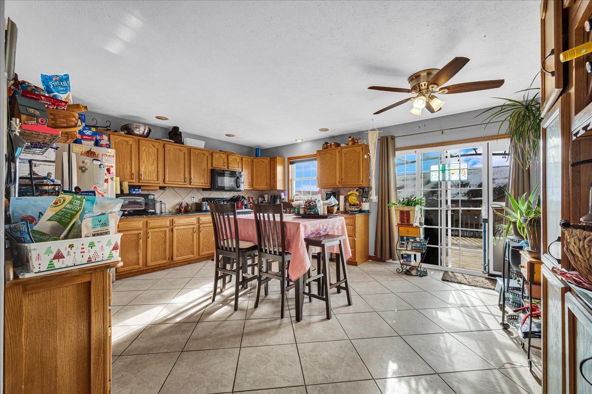 7 Lake Ridge Court Bloomington, IL 61701 - Photo 8 of 31