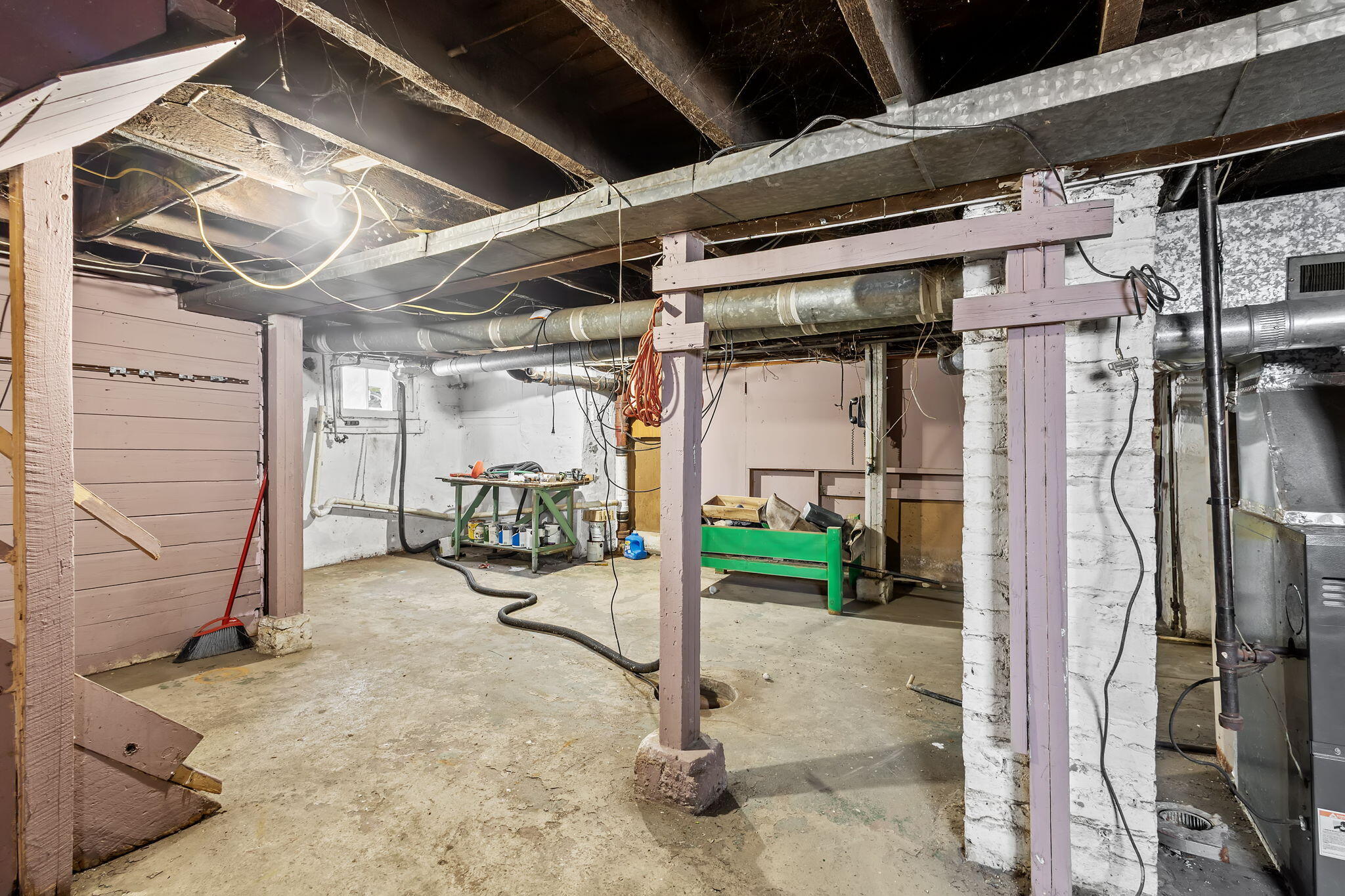 319 East Oak Street Rensselaer, IN 47978 - Photo 25 of 33 a view of a garage