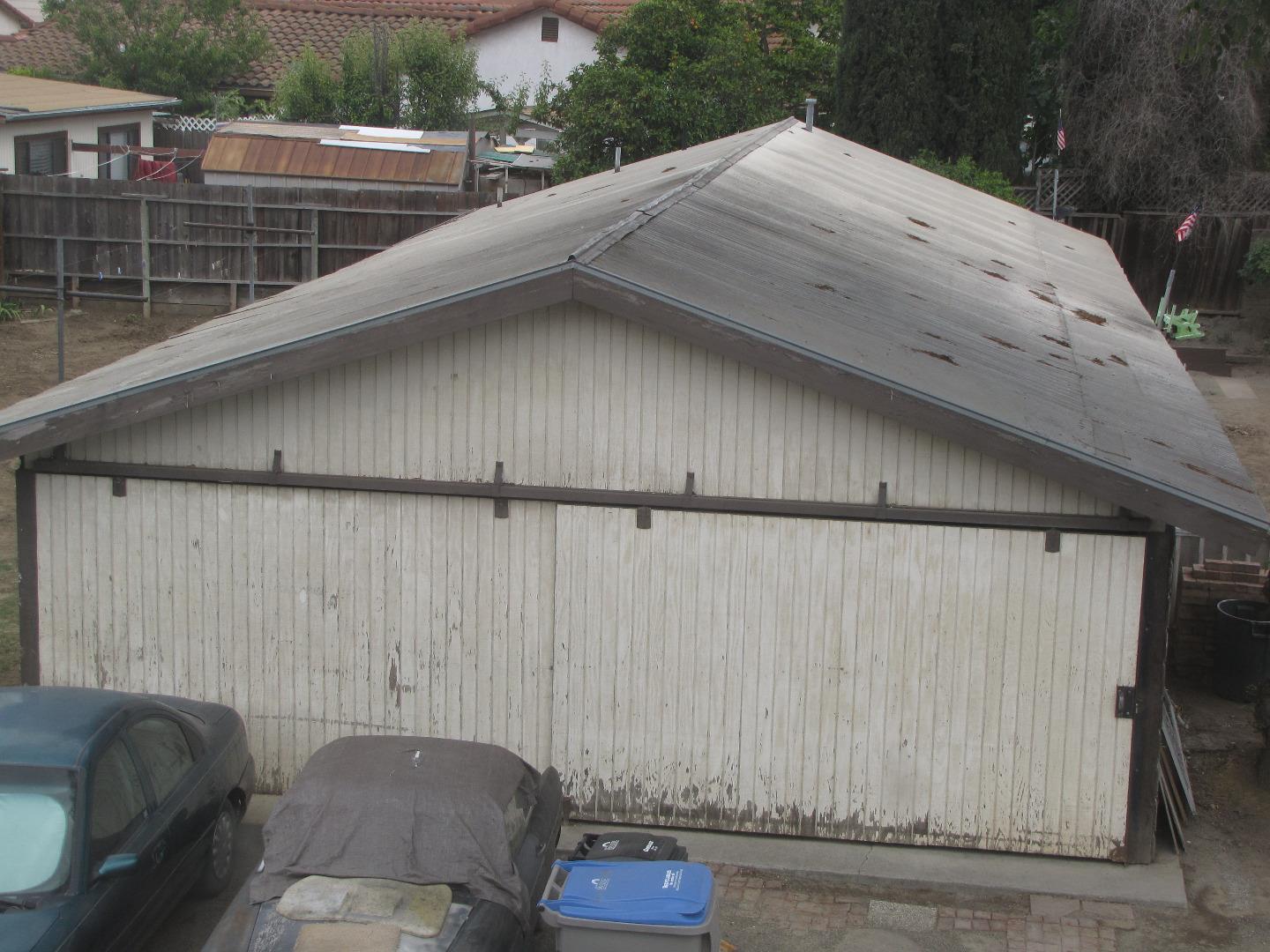 544 Tully Road San Jose, CA 95111 - Photo 8 of 9 a backyard of a house