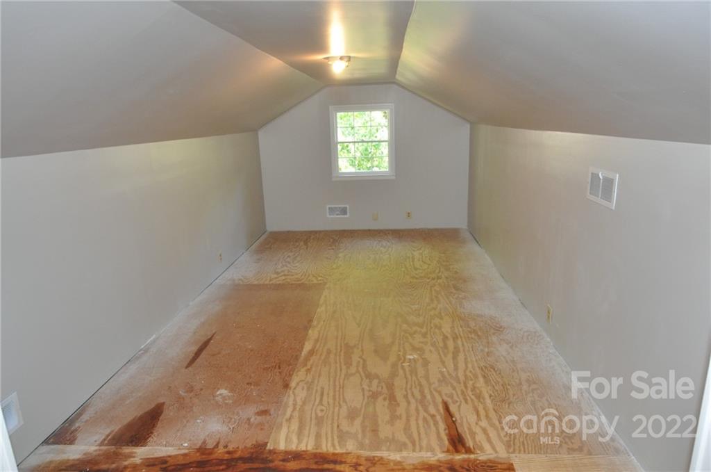 103 Sunset Drive Chester, SC 29706 - Photo 19 of 19 an empty room with windows