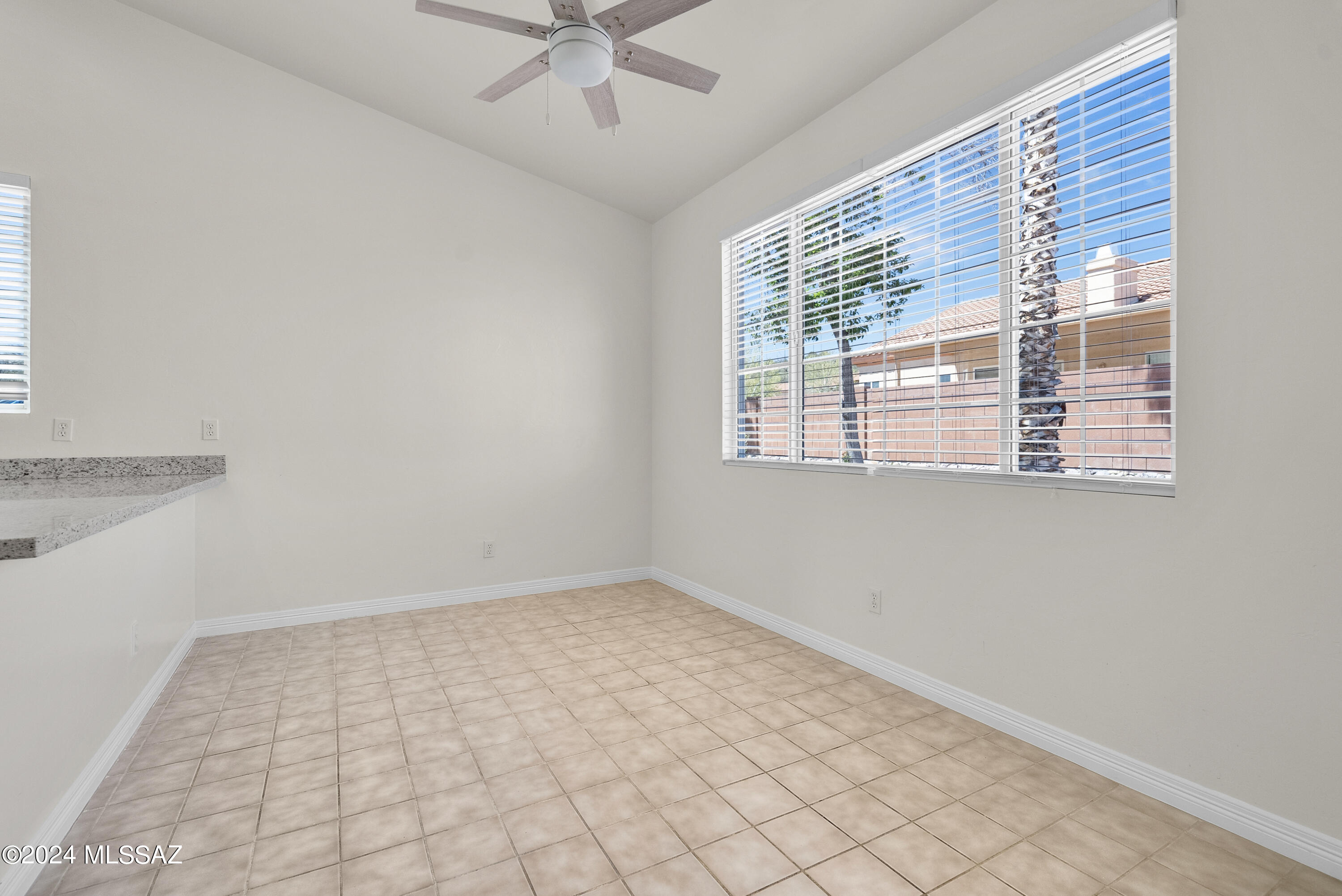 320 Assisi Court Rio Rico, AZ 85648 - Photo 9 of 35