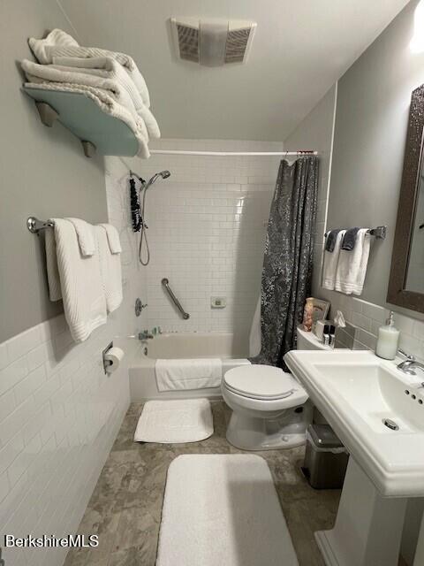193 South Mountain Road Pittsfield, MA 01201 - Photo 22 of 49 a bathroom with a sink toilet and shower