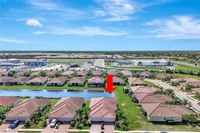 $425,000 | 2074 Tamarron Lane, Naples, FL 34120