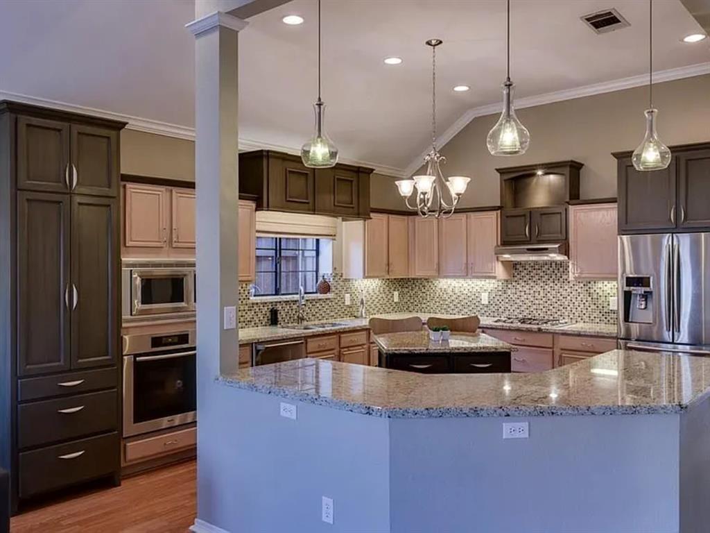 4035 Briarbend Road Dallas, TX 75287 - Photo 13 of 22