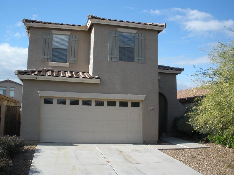 4020 East Ironhorse Road Gilbert, AZ 85297 - Photo 1 of 17 FRONT OF HOUSE