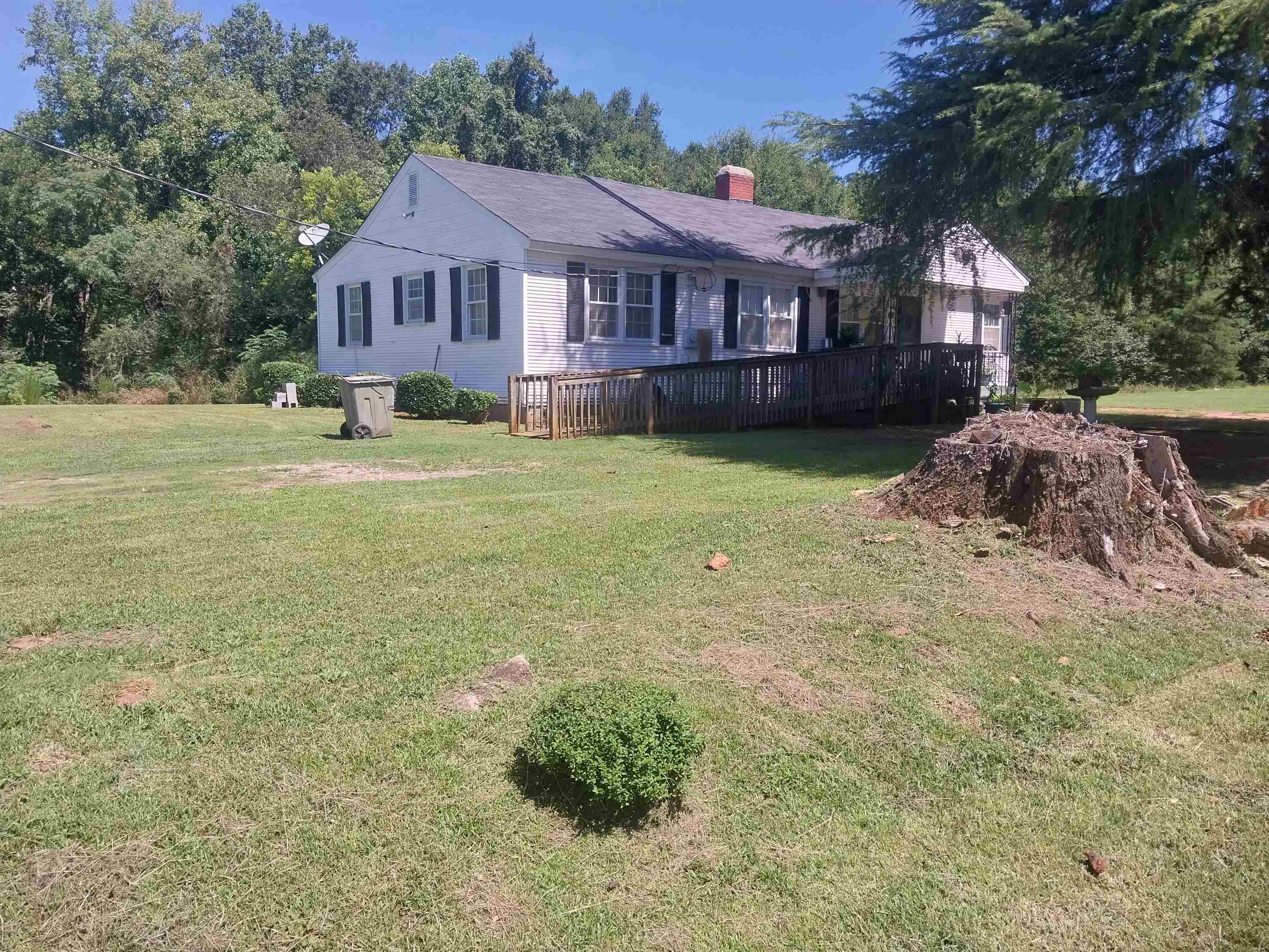 254 Irby Road Spartanburg, SC 29301 - Photo 1 of 8 Gallery Image 1