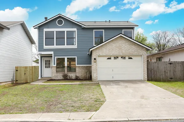 $1,695 | 6870 Flaming Ridge Drive, Converse, TX 78109