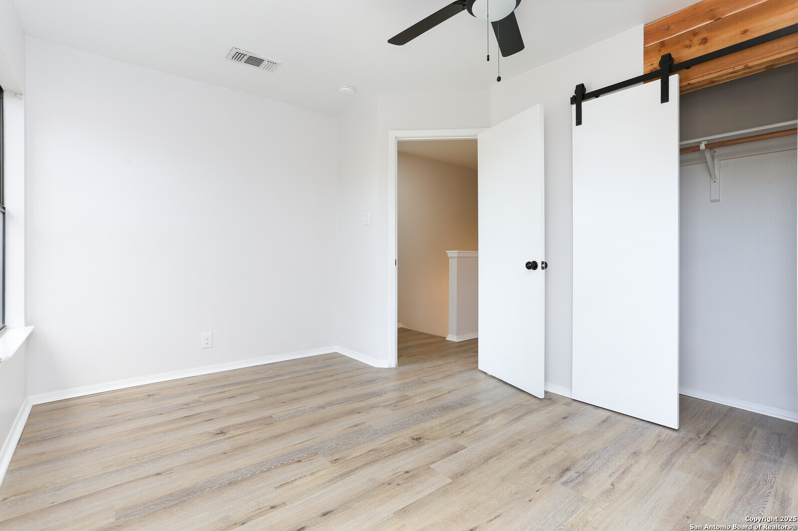 6870 Flaming Ridge Drive Converse, TX 78109 - Photo 16 of 21