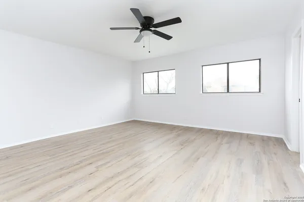 $1,695 | 6870 Flaming Ridge Drive, Converse, TX 78109