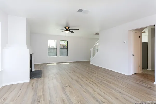 $1,695 | 6870 Flaming Ridge Drive, Converse, TX 78109