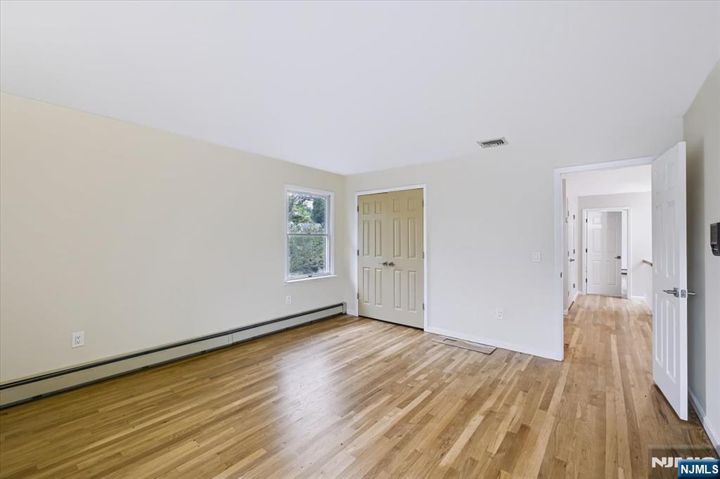 156 River Road New Milford, NJ 07646 - Photo 13 of 19 Gallery Image 13