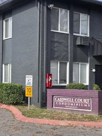 $1,200 | 550 Harding Place, Unit C116, Nashville, TN 37211