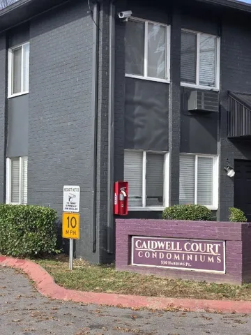 $1,400 | 550 Harding Place, Unit C116, Nashville, TN 37211