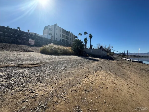 $1,650 | 1611 Highway 95, Unit B, Bullhead City, AZ 86442