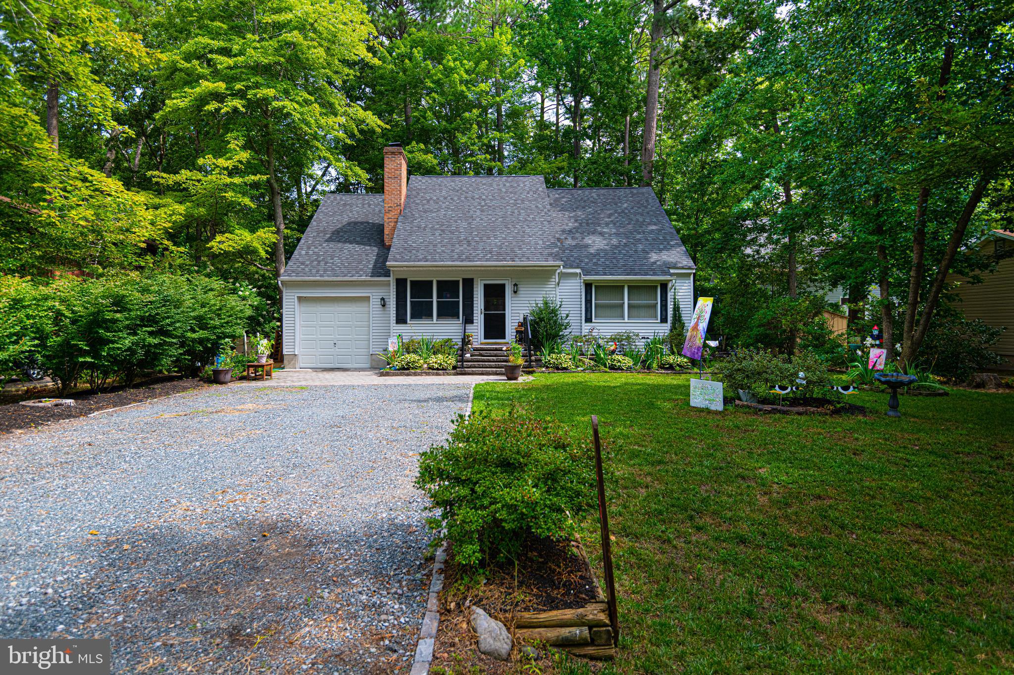 48 Sandyhook Road Ocean Pines, MD 21811 - Photo 2 of 36 Welcome home to 48 Sandyhook